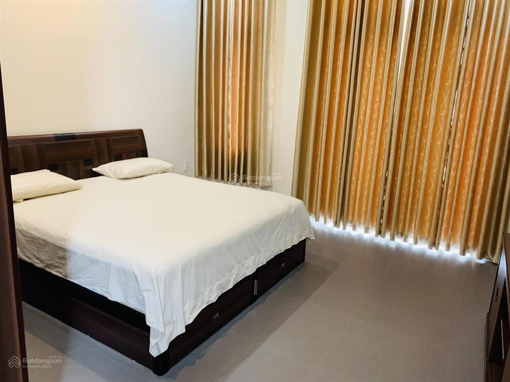 Chính chủ có việc cần bán nhà mới, 3 mặt tiền hẻm ô tô yersin  ngay trung tâm thành phố