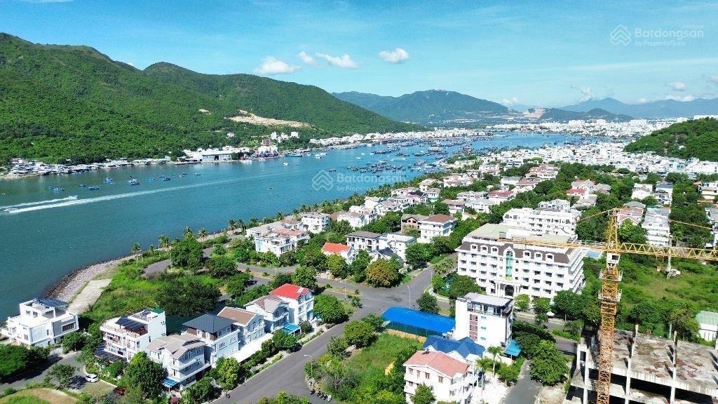 Cần ra nhanh lô góc 2 mặt tiền chỉ có 110tr/m2 trong khu đô thị biển an viên sát bãi tắm
