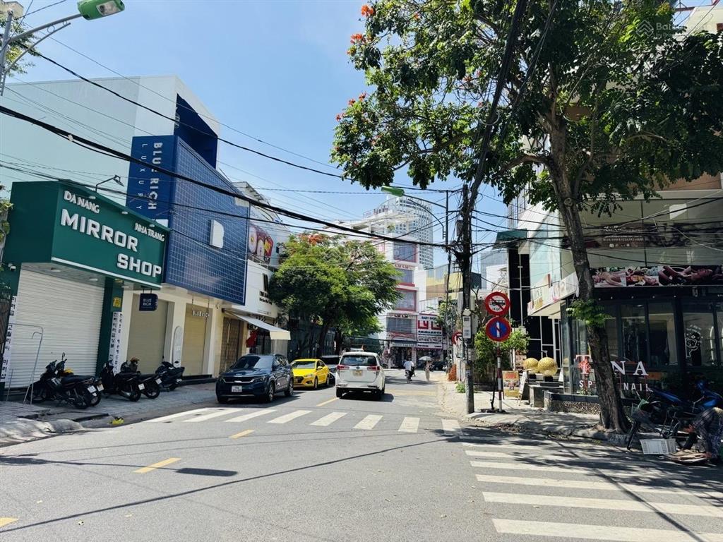 Chính chủ bán lô đất trong khu bàn cờ phố hàn mà chỉ có 175tr/m2, mặt tiền hơn 15m kinh doanh