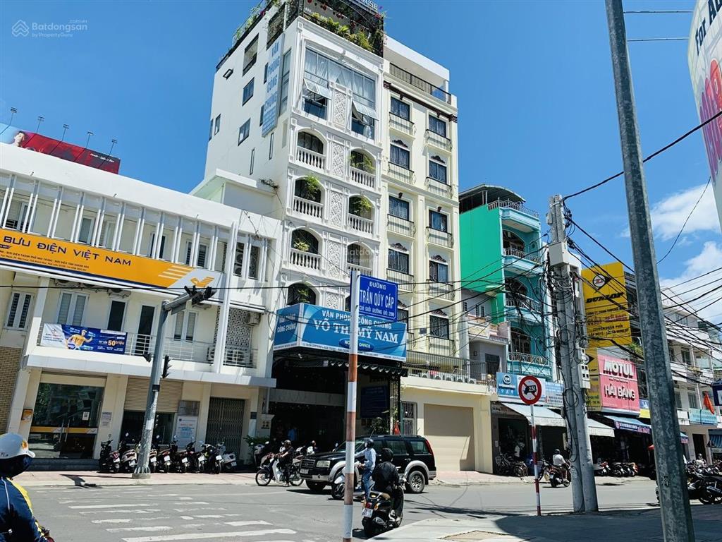 Sổ vay ngân hàng, hạ bán nhanh căn nhà kiên cố 4 tầng mặt tiền đường trần quý cáp