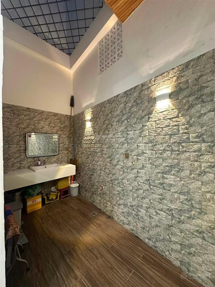 Bán nhà mới thiết kế sang trọng, nội thất cao cấp mặt tiền đường hương lộ ngọc hiệp  nha trang
