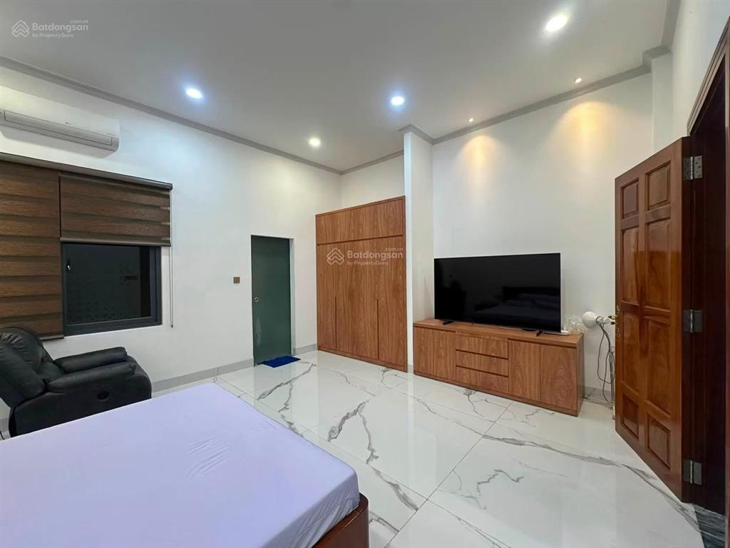 Bán nhà mới thiết kế sang trọng, nội thất cao cấp mặt tiền đường hương lộ ngọc hiệp  nha trang