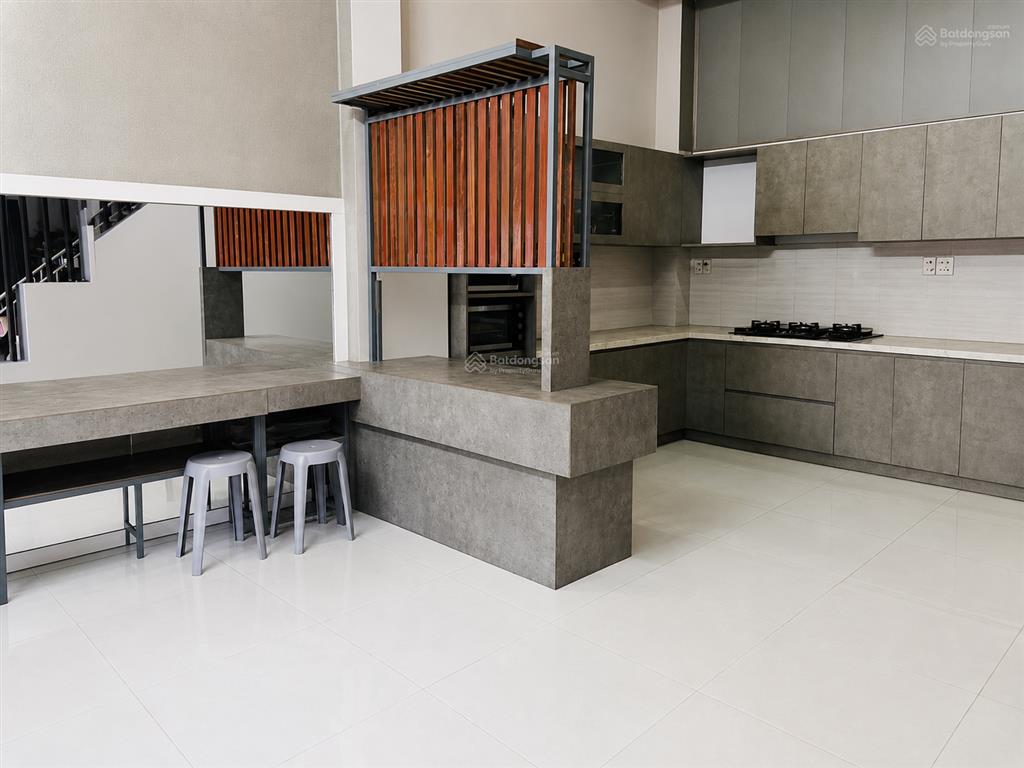 Căn góc đẹp kinh doanh được chỉ có 8.3 tỷ, đường rộng thông thoáng cách đường 23/10 chỉ có 200m