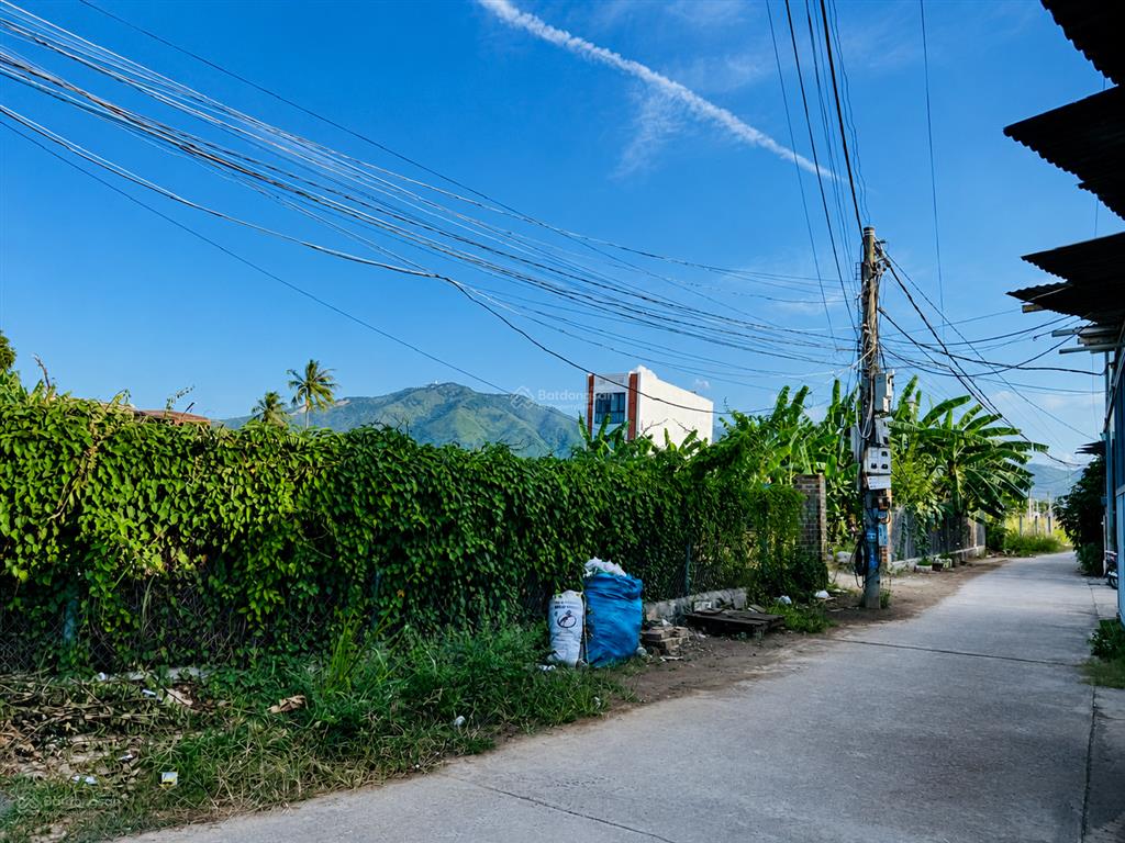 Bán lô đất thổ cư 1238m2 giáp khu đô thị phú ân nam 2, diên khánh, đơn giá chỉ có 14 triệu/m2