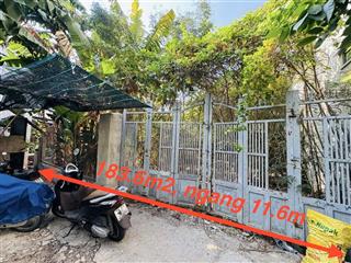 Bán lô đất hẻm ô tô cách biển bãi tắm chỉ có 250m, mặt tiền rộng gần 12m thích hợp xây căn hộ