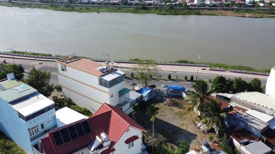 Bán lô đất view trực diện sông cái, đường bờ kè kinh doanh bao tốt mua đầu tư