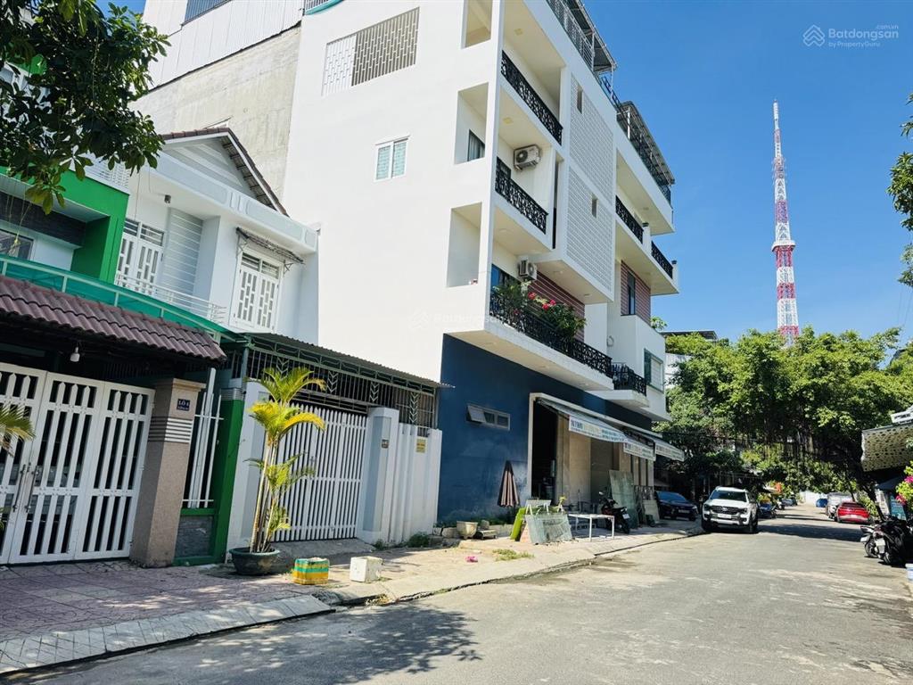 Khách mua đầu tư  e, bên cạnh chào bán 10 tỷ, căn này ra nhanh chỉ có 7.9 tỷ đơn giá rất tốt