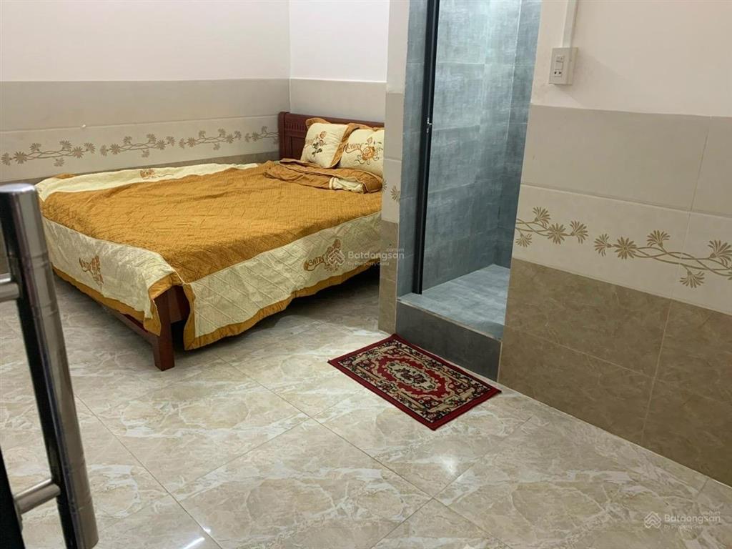Bán căn nhà mặt tiền đường lớn kinh doanh đang cho thuê có dòng tiền, mặt tiền đường 2/4