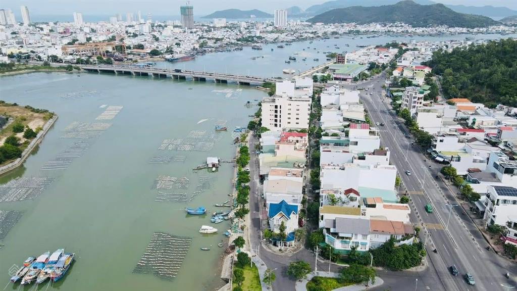 Bán lô đất view sông mát mẻ đối diện dự án của sun, mặt tiền đường lê văn hưu gần cầu bình tân