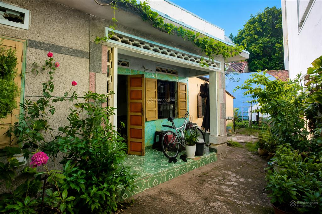 Hàng ngộp trong trung tâm thành phố nha trang chỉ có 37tr/m2