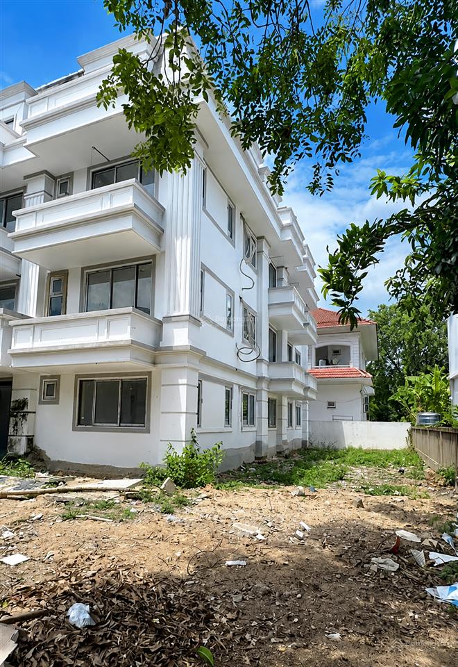 Cần tiền nên thanh lý tòa căn hộ đã xong phần thô nằm trong khu đô thị biển an viên (19 phòng)