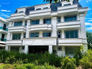 Cần tiền nên thanh lý tòa căn hộ đã xong phần thô nằm trong khu đô thị biển an viên (19 phòng)