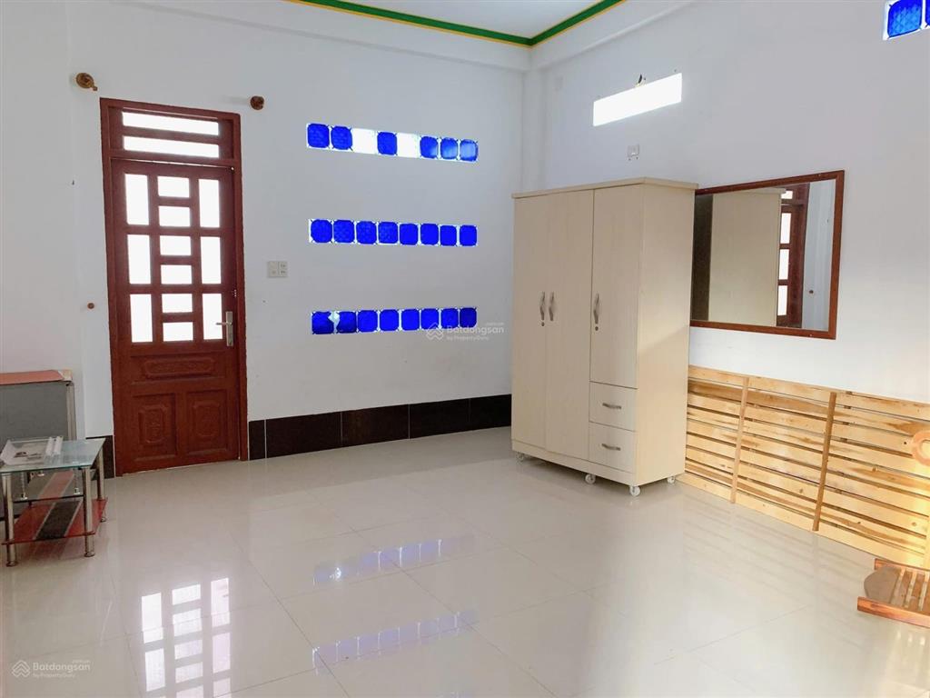 Bán gấp hạ hẳn 7 tỷ, khách sạn mặt tiền đường lý nam đế ngay chợ bình tân (22 tỷ chỉ còn 15 tỷ)