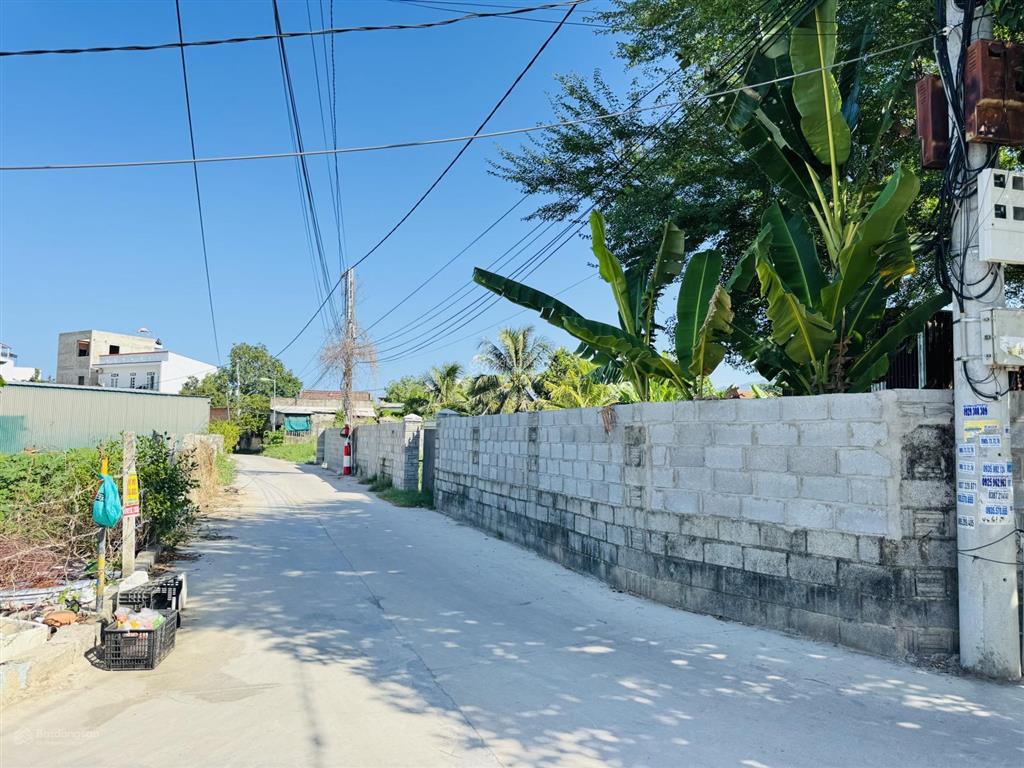 Bán lô đất gần 450m2 ra nhanh cho khách đầu tư chỉ còn 1.9 tỷ, thuộc xã vĩnh thái cũ