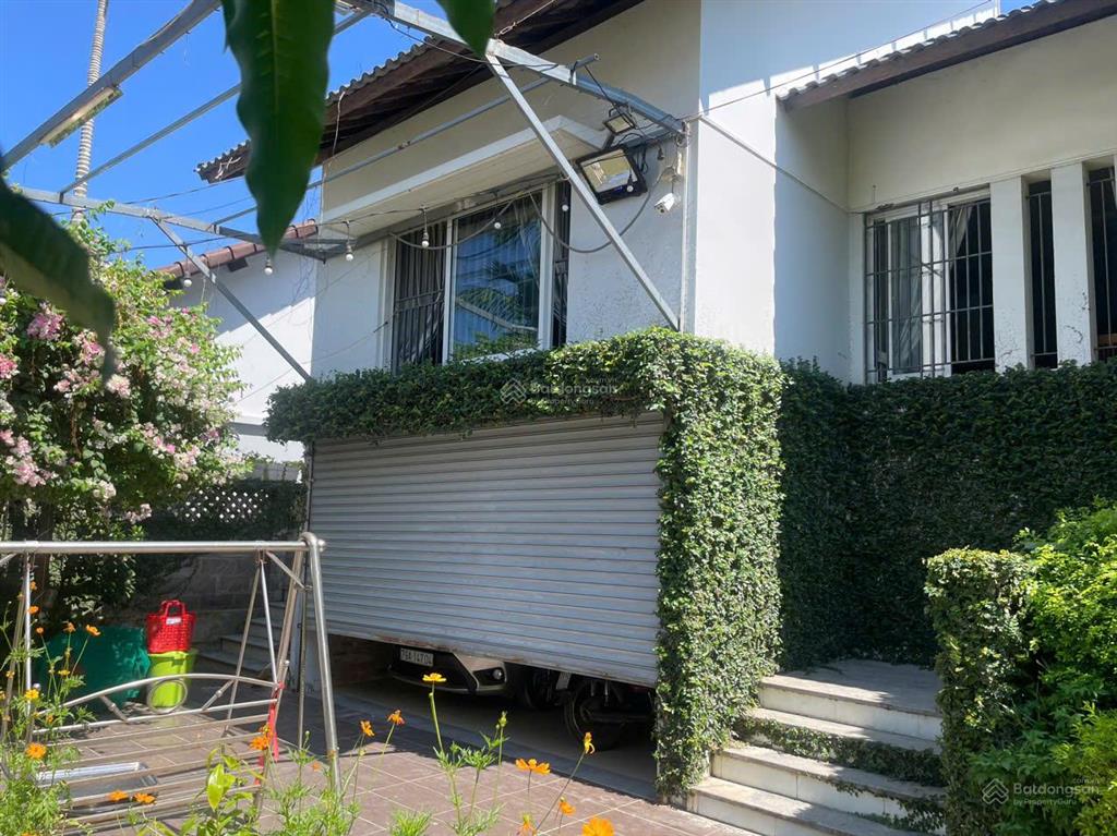 Mua đất tặng nhà  chính chủ bán nhanh đất 141m2 thổ cư  nở hậu 2 mặt tiền  giá siêu hời