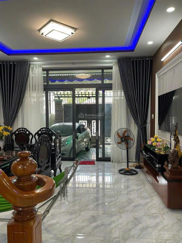 Nhà đẹp hẻm ô tô đường cây sung, tây nha trang, 92m², chỉ cách đường chính 70m