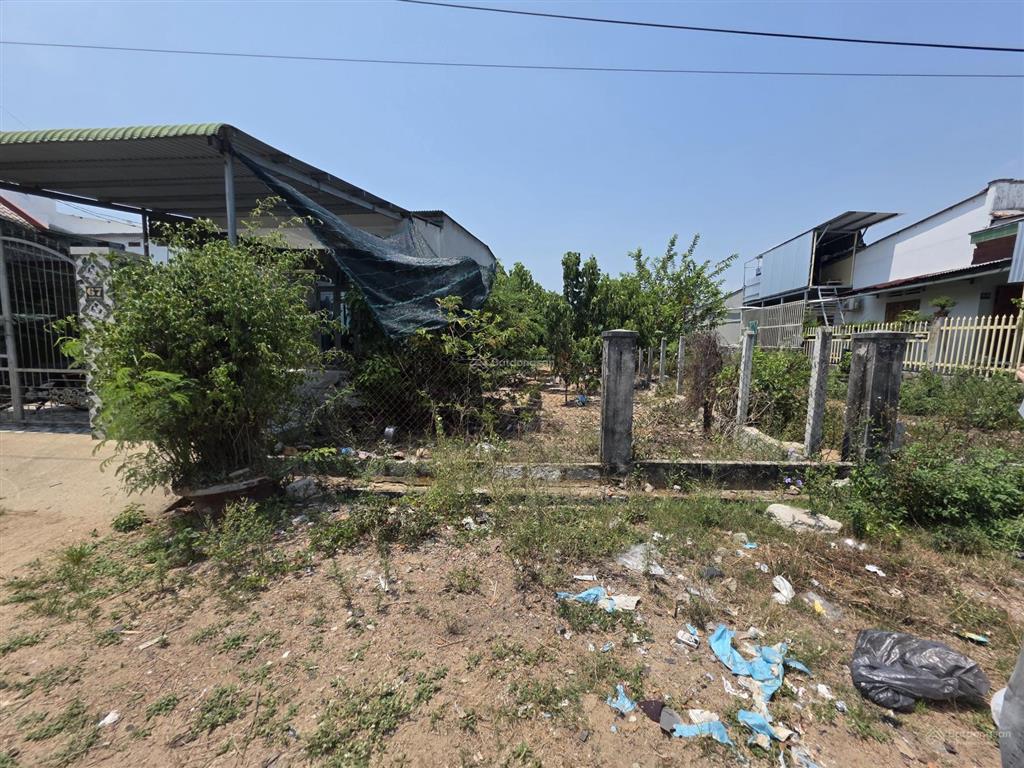Lô đất full thổ cư 175 m2 tại đường xuân diệu  chợ cam đức, trong ranh dân cư không bị quy hoạch