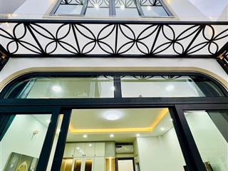 Nhà đẹp đường 19 phường 8 gò vấp dt 4 x 9m đúc 2 tấm giá bán 5tỷ300