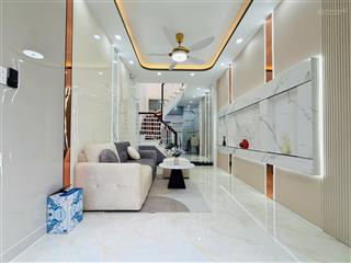 Nhà đẹp cần bán gấp thuộc phường 15 tân bình dt 3 x 10m đúc 1 tấm giá bán 4ty500tr