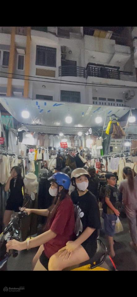 Nhà chính chủ gủi cần bán gấp thuộc phường 11 gò vấp dt 4 x 16,5m đúc 4tam giá 10ty300tr