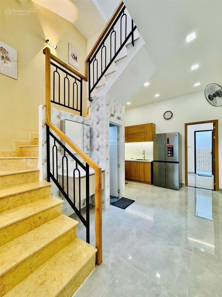 Nhà đẹp cần bán gấp thuộc phường 14 gò vấp dt 3 x 15m nở hậu 4,65m giá bán 6 tỷ 300 triệu