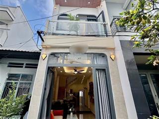 Nhà đẹp cần bán gấp thuộc phường 14 gò vấp dt 3 x 15m nở hậu 4,65m giá bán 6ty300tr