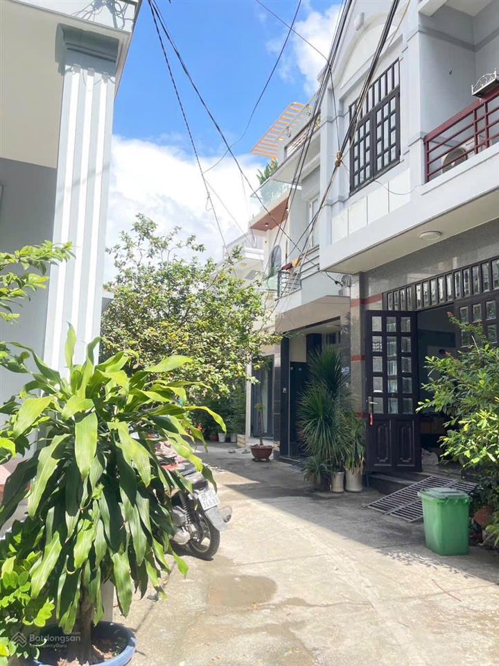 Nhà đẹp cần bán gấp thuộc phường 14 gò vấp dt 3 x 15m nở hậu 4,65m giá bán 6 tỷ 300 triệu