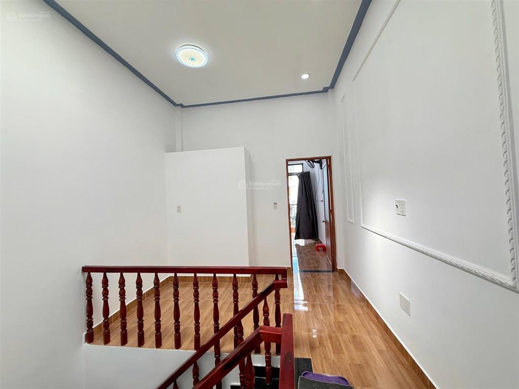 Bán nhà riêng tại đông bắc, 3,79 tỷ, 52,9 m2 bao đẹp giá tốt