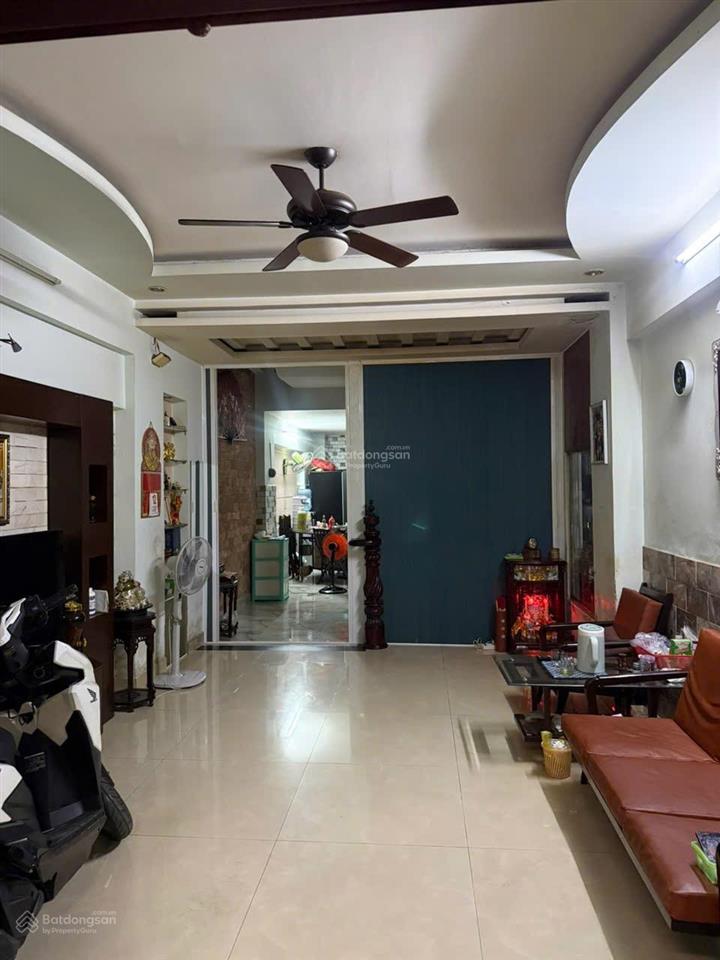 Nhà chính chủ gửi cần bán gấp thuộc phường 14 gò vấp dt 4 x 16m đúc 3,5 tấm giá bán 6ty300tr