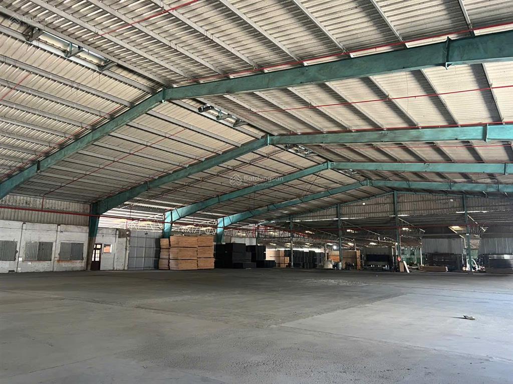 Cho thuê xưởng 2000m2 quảng nam giá 50k/m2/th pccc đầy đủ