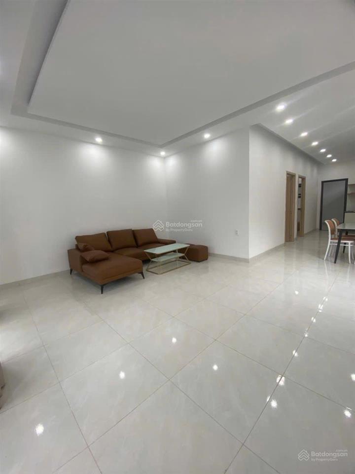 Cho thuê nhà cấp 4 mặt tiền đường 2 ô tô, diên an, diên khánh.  0905 211 ***