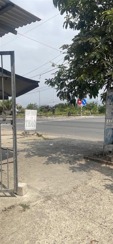 Bán nhà võ kiện, diên an, cách võ nguyên giáp chỉ vài bước chân, giá tốt.  0905 211 ***