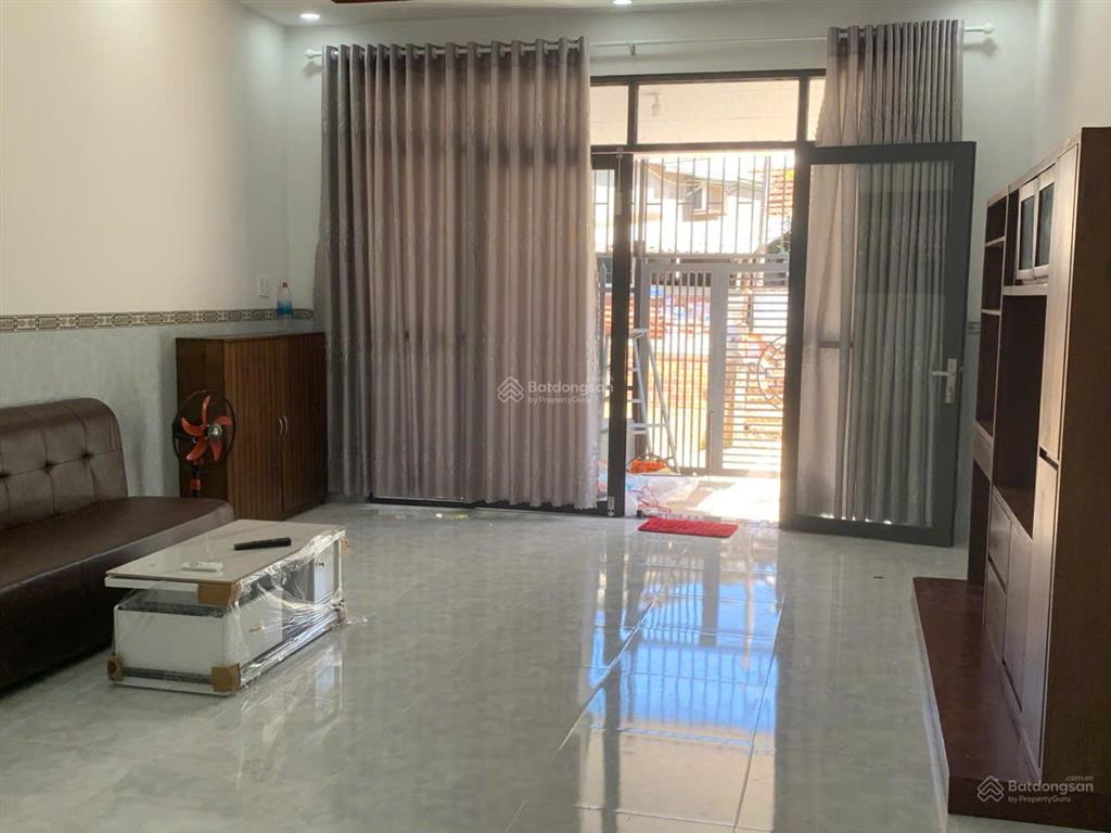 Bán nhà diên khánh, nhà mới vào ở ngay. dt 129.8m2, 2 tỷ tặng toàn bộ nội thất