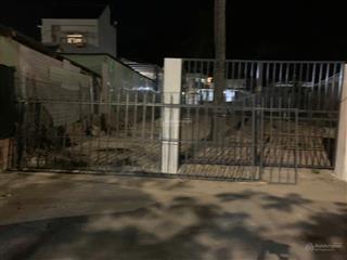 Bán lô đất 3 mặt tiền đường phạm văn đồng, phường bắc nha trang. dt 226.4m2, 44 tỷ.  0901 904 ***