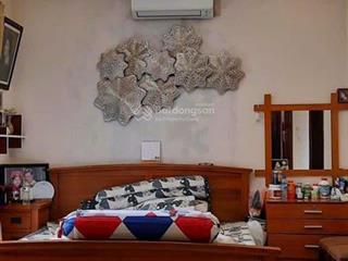 Bán nhà 13/4 trần quý phường 4 quận 11