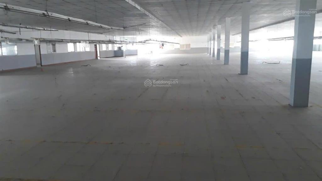 Cho thuê xưởng 6800m2 mặt tiền đường đỗ văn dậy, hóc môn.