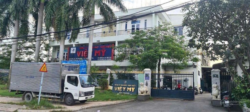 Cho thuê xưởng 6800m2 mặt tiền đường đỗ văn dậy, hóc môn.
