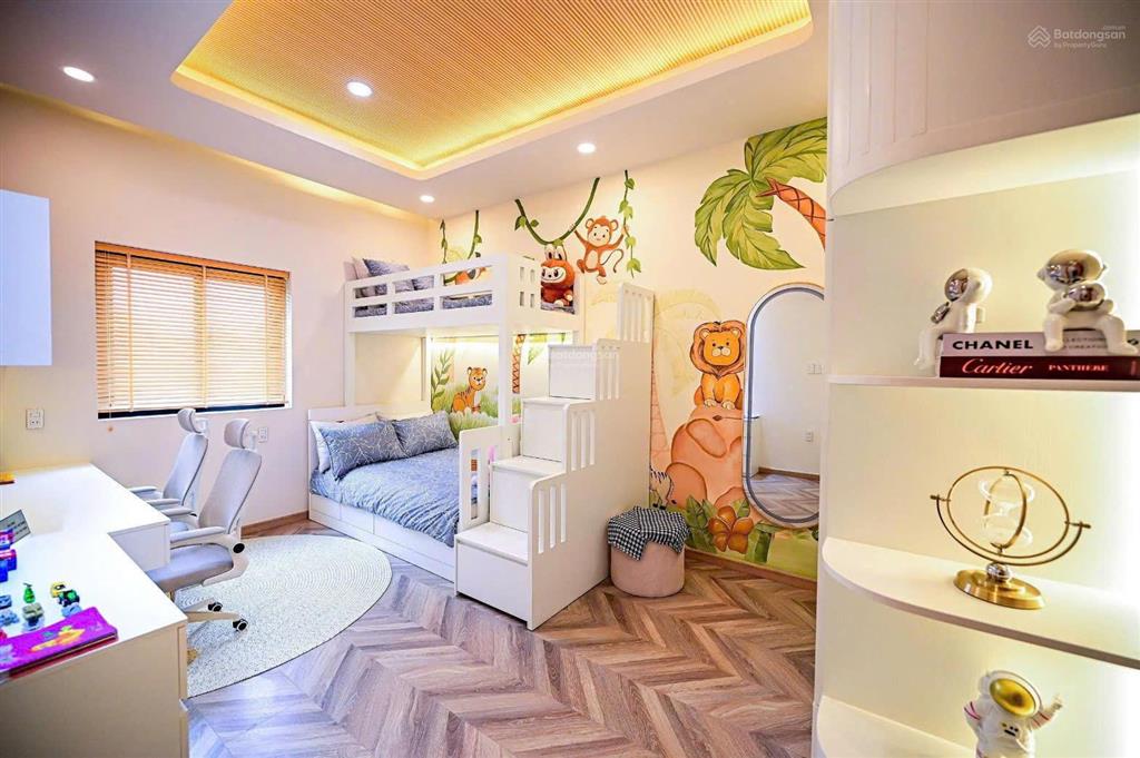 Nhà phố xây sẵn gần kcn vsip 3 giá chỉ từ 2 tỷ 850, diện tích 5x14, thiết kế 1 trệt 1 lầu, shr