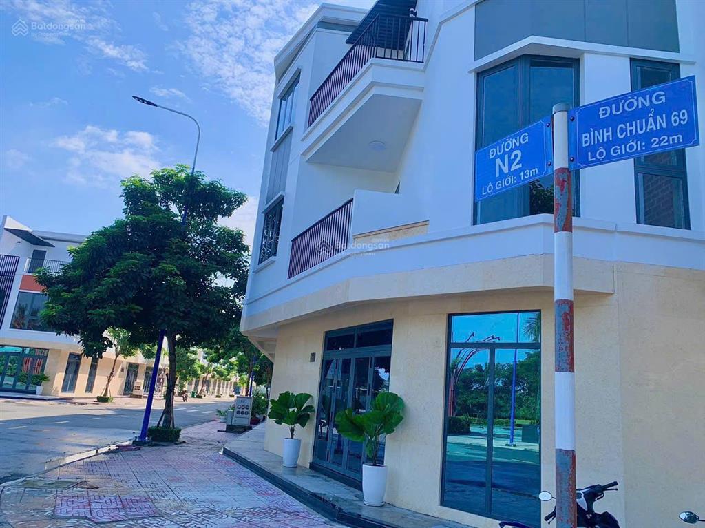 Nhà phố 1 trệt 2 lầu 5x12m, giá chỉ 3 tỷ 250 đã có sổ riêng, rõ ràng giá trực tiếp từ chủ đầu tư