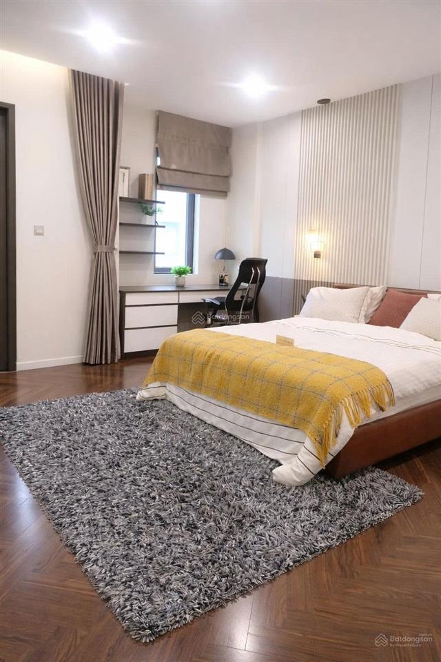 Nhà phố xây sẵn sổ hồng riêng giá 3tỷ030, 5x12m 1 trệt 2 lầu đã vat công chứng ngay  0355 848 ***