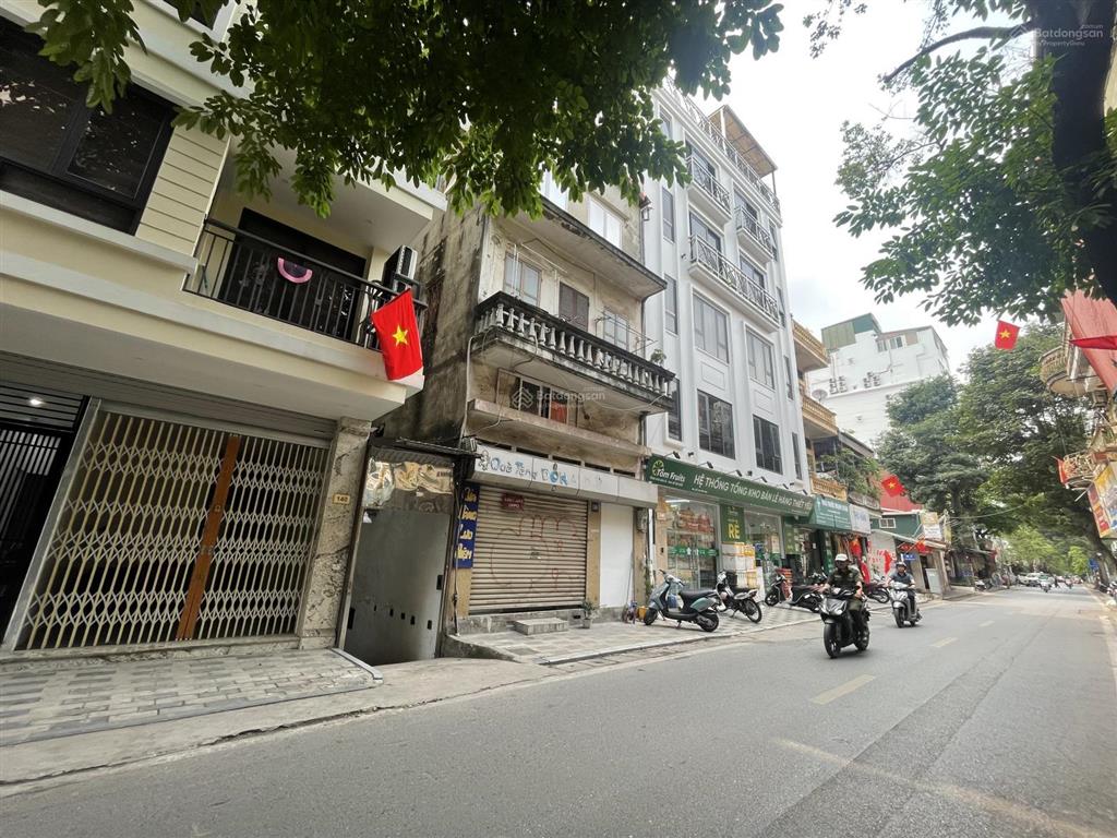 Bán nhà 4 tầng mặt phố yên phụ.dt56m2(mt4.3m).sổ đỏ cc.giá600tr/1m2.0943 085 ***