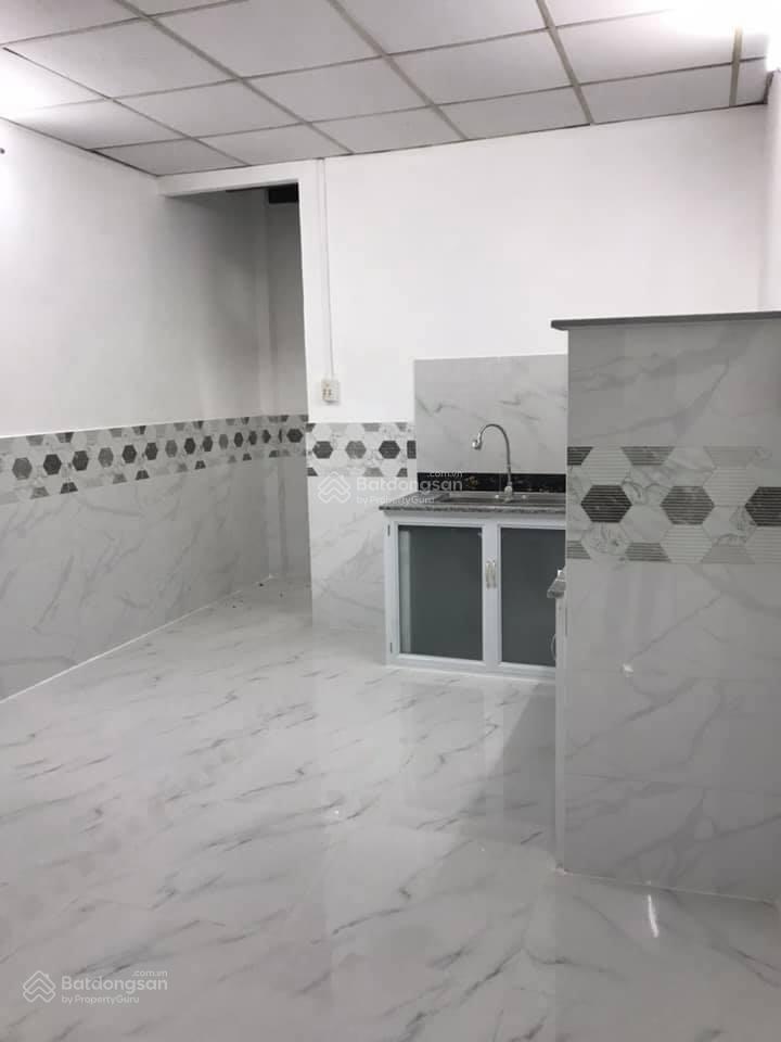 Bán nhà kcn tân bình mở rộng, 2pn, 2wc, dt 3.5x19m, hẽm 8m thông
