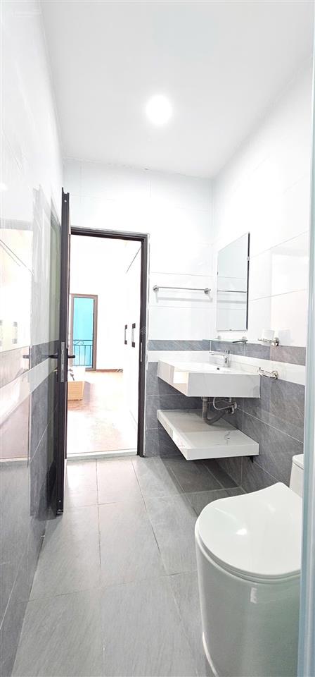 Bán nhà giá rẻ vị trí đẹp ở thị trấn phùng, đan phượng.  0962 131 ***
