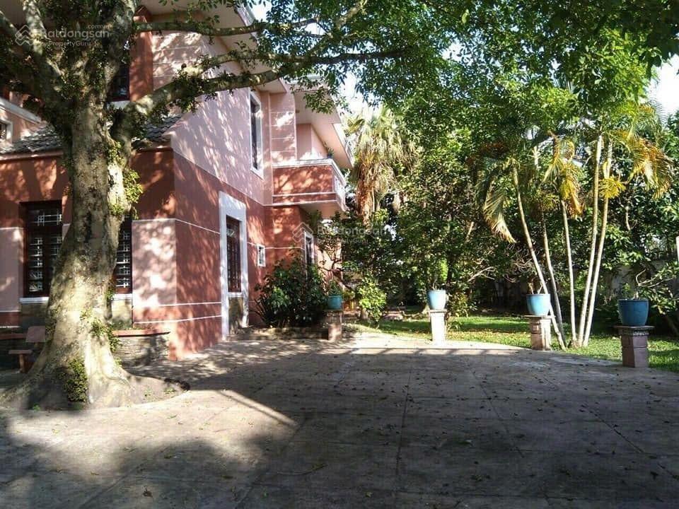 Cần bán gấp căn biệt thự sân vườn 4000m2 vuông tại nhuận đức củ chi