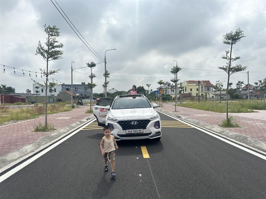 Bán 2 lô đất liền kề kđt hải vân  hải nam quay công viên