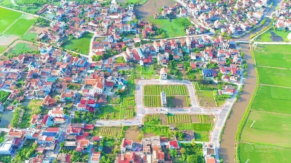 Bán lô góc đẹp đắc địa xuân trung  xuân trường  nam định