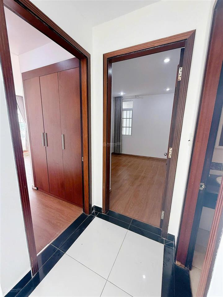 Cần tho thuê chung cư cao cấp green river quận 8