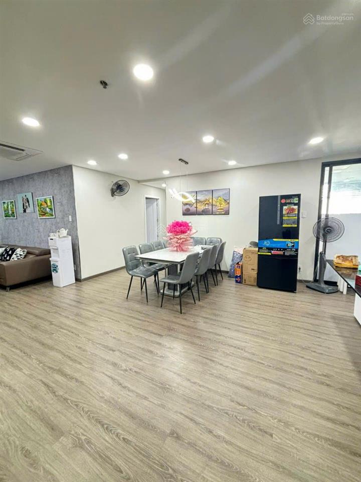 Bán căn hộ giai việt  tạ quang bửu, phường chánh hưng