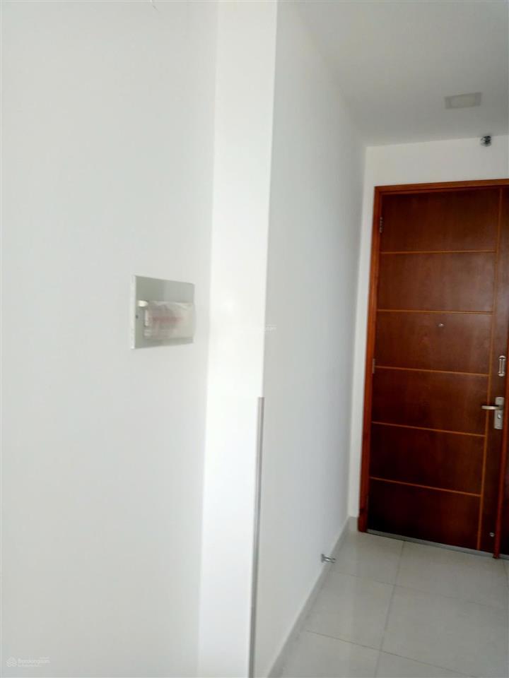 Cần bán căn hộ lê thành block b bình tân