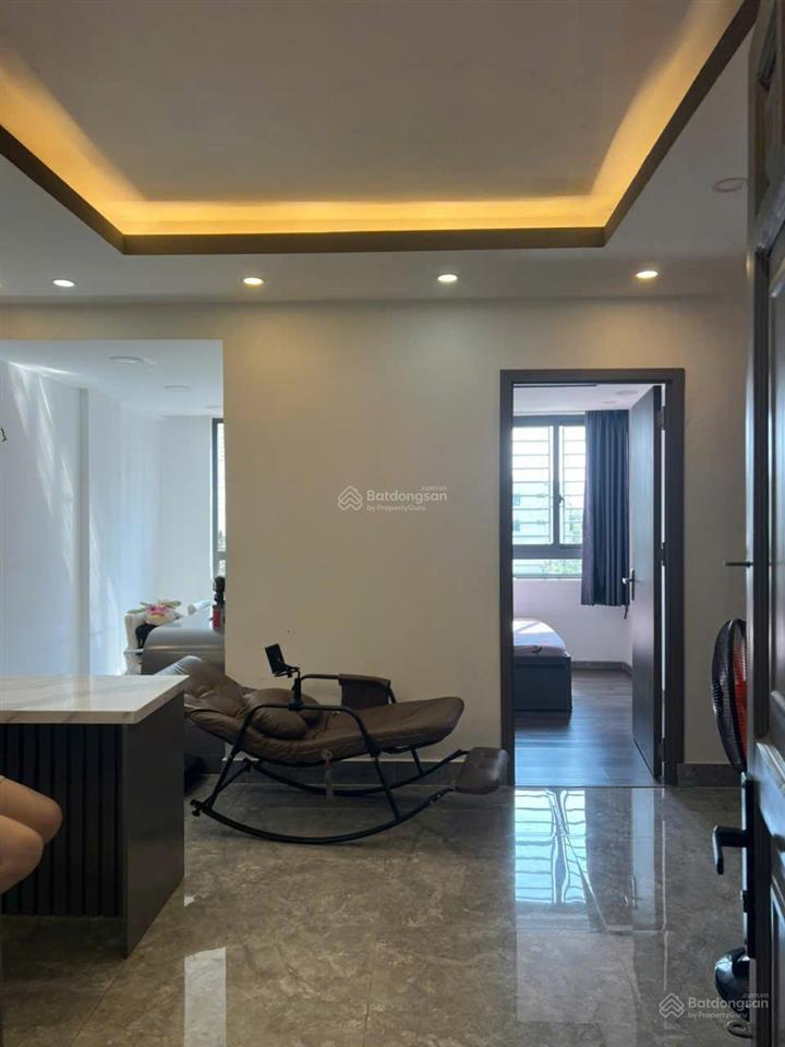 Cho thuê căn hộ hòa bình đường lý thường kiệt p14 q10